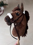 Hobby Horse jasnogniady Skoczek A4 konik na kiju kantar i wodze PERObebe