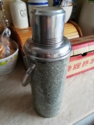 Pamiątka PRL chiński termos 1,2 litra