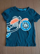 591. Granatowa koszula t-shirt chłopięcy z motorem rozmiar 116