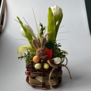 Stroik wielkanocny wiklina zając handmade dekoracja na stół