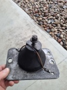 Poduszka silnika prawa górna Vivaro Trafic 2.5 DCI , DTI 01-12