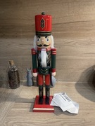 Dziadek do orzechów z malowanego drewna 38 cm