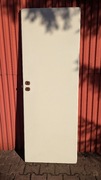 Drzwi białe 70 lewe używane gładkie do warsztatu na budowę