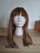 Lekka Peruka złoty brąz z grzywką 48 cm jak Naturalne