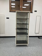 Szafka, witryna lekarska PRL