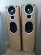 Kolumny podłogowe Kef Q7