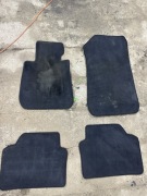 Welurowe dywaniki e91