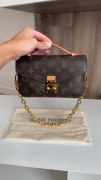 Torebka Louis Vuitton model metis