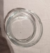 Popielniczka szklana okrągła, prosta forma, 9 cm