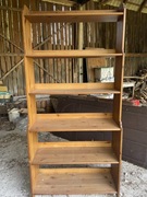 Półki na książki - drewno