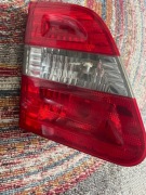 Mercedes B245 lampy lewa i prawa klapy bagażnika super stan kompletne