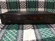 Odtwarzacz CD  YAMAHA CDX - 730 E RS - Wysoki model.