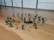  Plastikowe mini żołnierze, zestaw dla chłopców