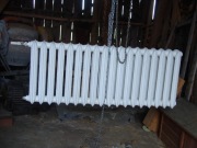 Kaloryfer 10 żeberkowy żeliwny, wysokość 60 cm.