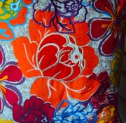 Poduszka haftowana Kolorowe kwiaty 42x42 cm