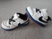 Buty dzieciece nike rozmiar 22,5