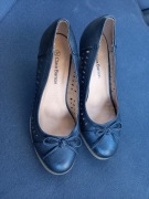 Sprzedam czółenka półbuty clara barson rozmiar 36