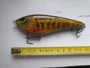 Wobler jerk na  szczupaka 12cm 40g tonący