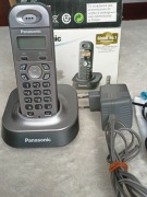 Telefon stacjonarny Panasonic KX-TG1381 szary