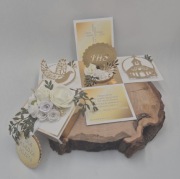 ExplodingBox podziękowanie dla Księdza Komunia Święta biało-złoty 8x8cm