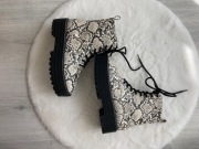 Botki trapery skóra węża h&m gruba podeszwa 36 37
