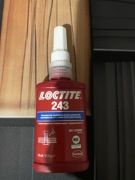 Loctitle 243 środek do zabezpieczenia gwintów