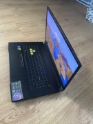 Laptop MSI Crosshair 17 c12vg