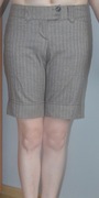 Brązowe eleganckie Spodenki rozm.36