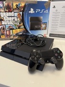 PlayStation 4 500GB + Pad