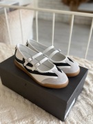 Szaro białe skórzane buty mary jane Bronx 