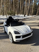 Auto na akumulator Porsche Cayenne 12V EVA pilot LED