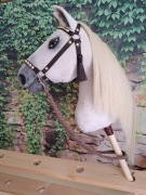 Konik Hobby Horse,cremello. A3  - Zestaw