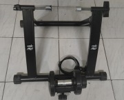 Trenażer magnetyczny do rowerów 