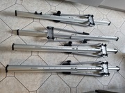 Bagażnik dachowy kompletny : dwie belki razem z czterema prowadnicami .