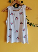  Śliczna haftowana  koszulka 40 L must have viral 50% Bawełna 50% Modal