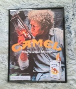 Plakat w ramce 30x40 Camel – Ikona Stylu Vintage 