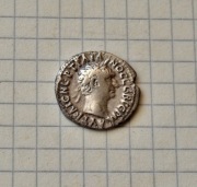 Moneta dynar. Rzym 1-3wiek