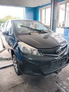 Yaris 3 iii zderzak przedni kompletny 11-