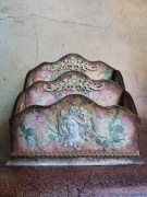 Organizer, przybornik w renesansowym stylu.