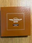 Oryginalne czekoladki Royce' Nama Chocolate o smaku Mild Milk. 