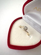 Pierścionek złoty 585 Apart z diamentami