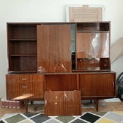 Kredens na wysoki połysk, lata '70, PRL