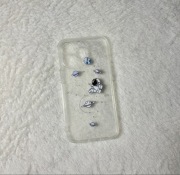 Kosmiczne etui iPhone 13 Pro astronauta space aesthetic