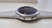 Smartwatch SAMSUNG Galaxy Watch 4 Classic Srebrny