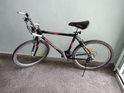 Rower Trek 800 Sport - górski, rama 17,5". Koła  26". Dla dorosłego 