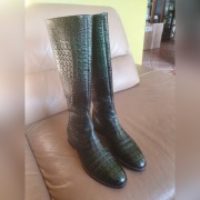 Buty z tzw. Krokodylej skóry 