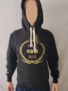 czarna bluza z kapturem marki RUSSEKLAER DARKLINE  ukryta kieszeń BUS roku