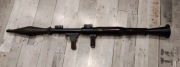 replika granatnika rpg 7
