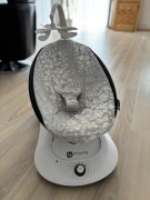 Leżaczek Bujak 4moms Rockaroo