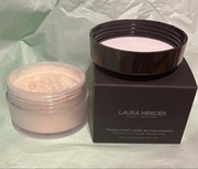 Laura Mercier puder TRANSLUCENT LOOSE SETTING POWDER